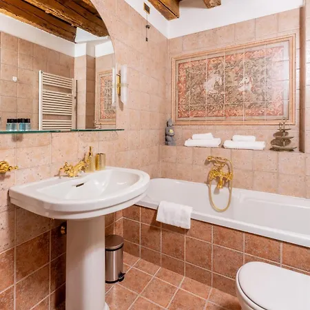 Sgarzerie Luxury Flat 2 120mq Apartment