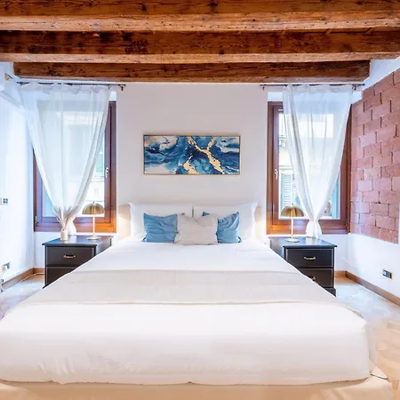 Apartment Sgarzerie Luxury Flat 2 120mq Verona