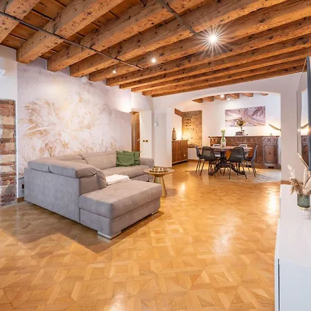 Sgarzerie Luxury Flat 2 120mq Appartamento *