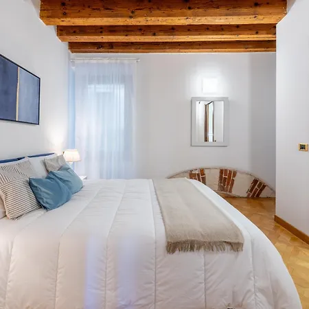 Sgarzerie Luxury Flat 2 120mq Appartamento *